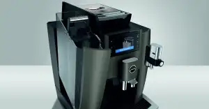 SoMe_W8_EA_det_Da-In_frontal-use_WaterTank_1200x627px_de.jpg